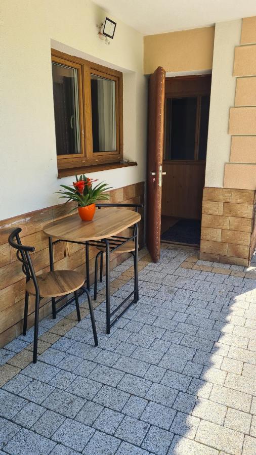 Apartament Za Potokiem Groń Eksteriør billede